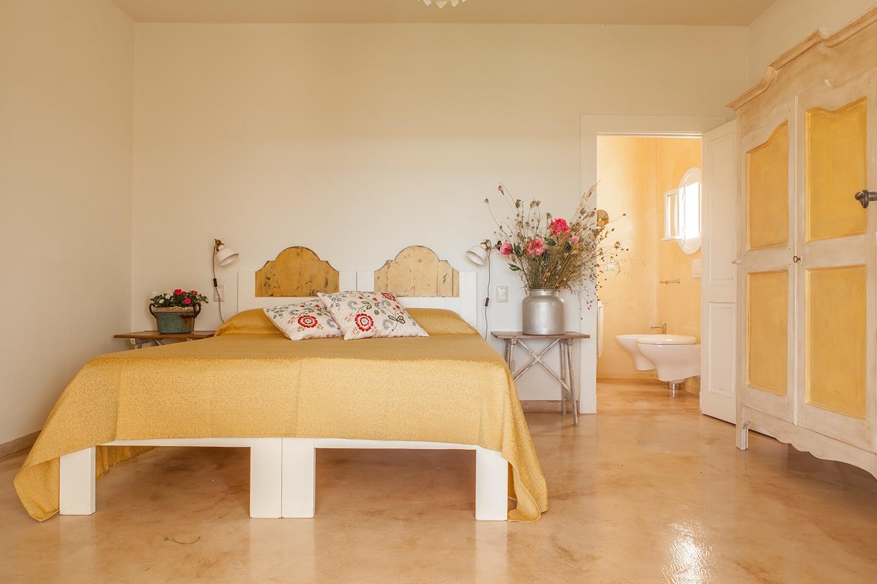 Agriturismo Li Calizzi Arte E Natura Novoli Eksteriør bilde